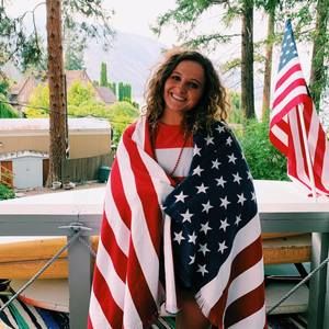 Meet your Posher, Ellen